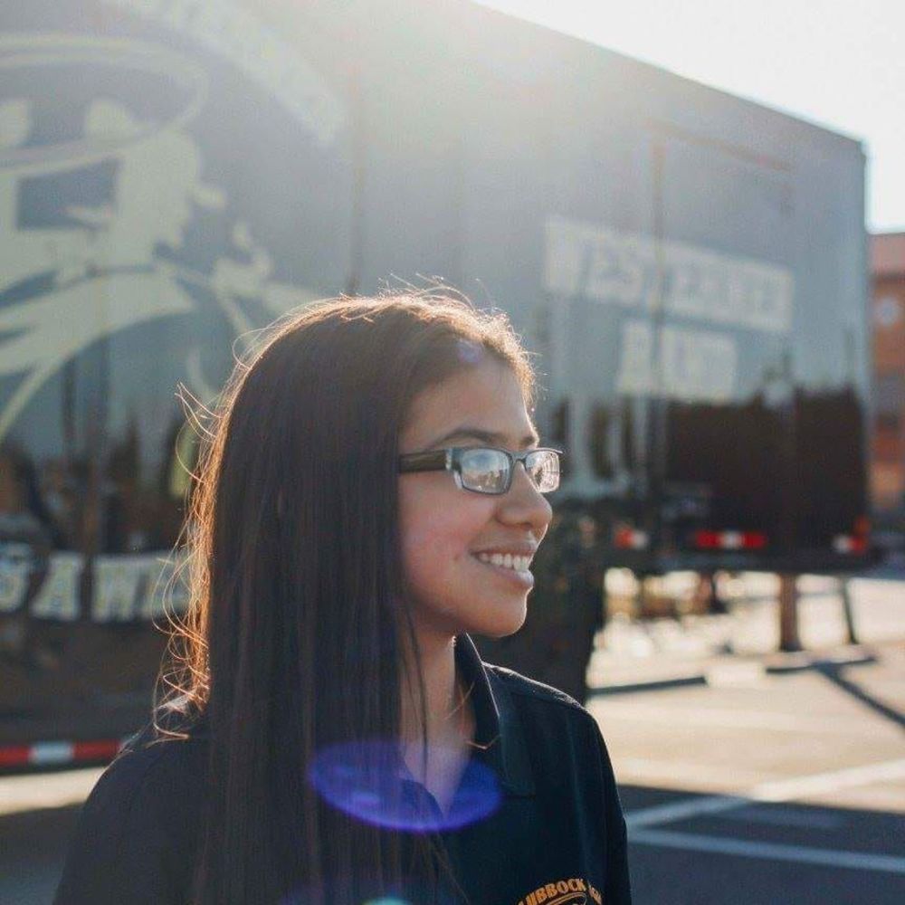 Meet your Posher, Sara